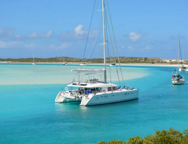 56ft Lagoon 560 Catamaran private yacht charter Nassau Bahamas luxury boat rental